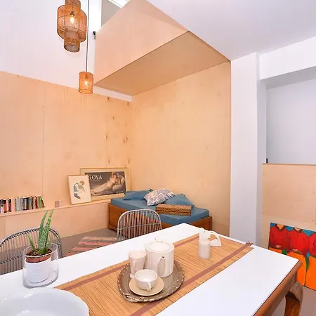 East-west Tatil Evi *