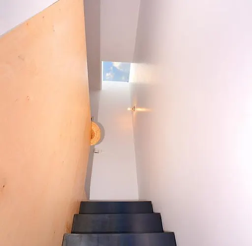 Nyaraló East-west *